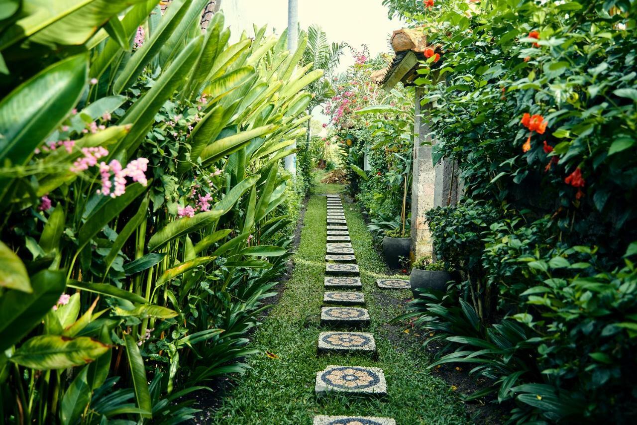 Lila Boutik Residence Canggu Extérieur photo